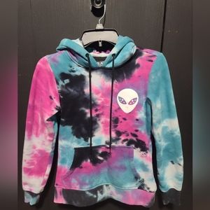 Alien Tye Dye Pullover